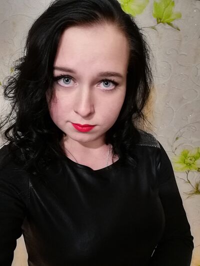  ,   Maria, 25 ,   ,   
