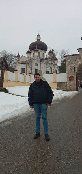  ,   Andrei, 39 ,   c 