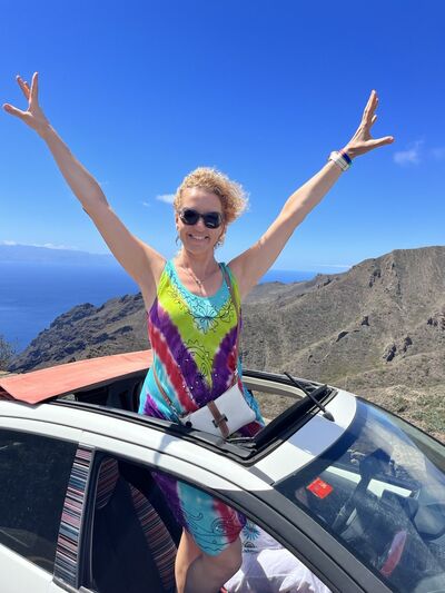  Santa Cruz de Tenerife,   Julia, 41 ,   c 