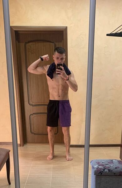 ,   Denis, 25 ,   ,   
