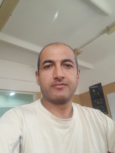  ,   Farmon, 44 ,   ,   