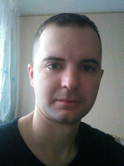  15078426  Sergiu, 36 ,    