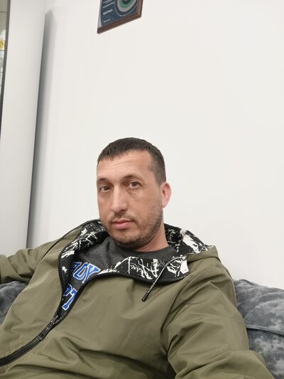  ,   Alexander, 37 ,   ,   , c , 