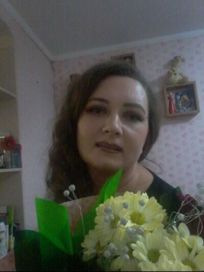  ,   Ksenia, 47 ,   c 