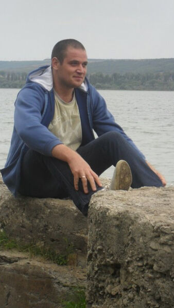  ,   Vlad, 39 ,  