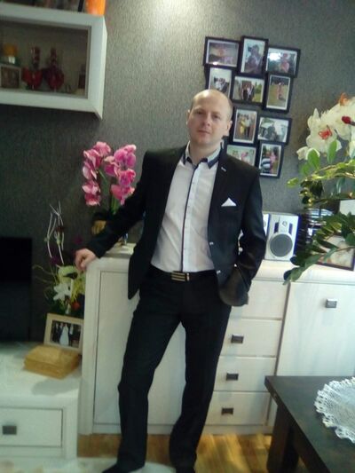  ,   , 37 ,   
