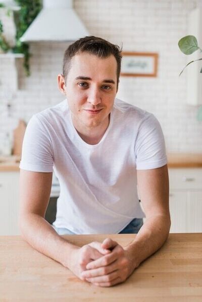  ,   Den, 28 ,   , 