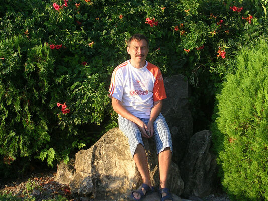   ,   Alex, 49 ,   