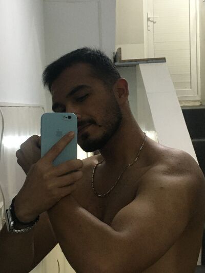  ,   Amir, 24 ,   ,   