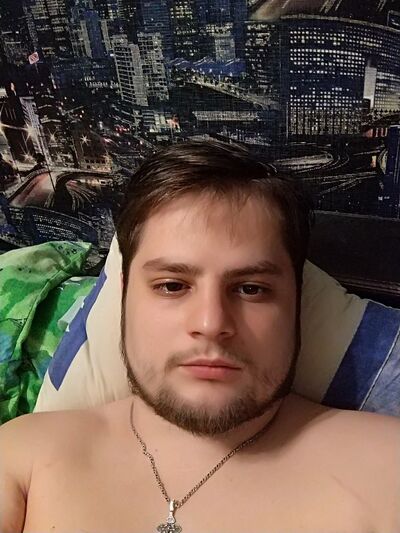  ,   Yuriy, 27 ,   