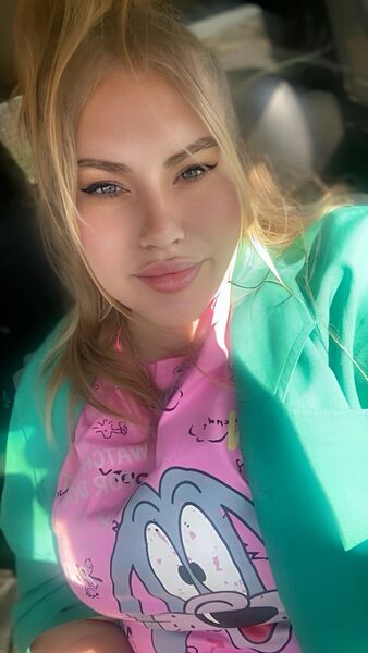  ,   Olga, 32 ,   ,   , c , 