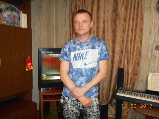  ,   Andrej, 46 ,   ,   , c 