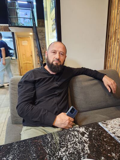  ,   ALI Badakh, 40 ,   ,   