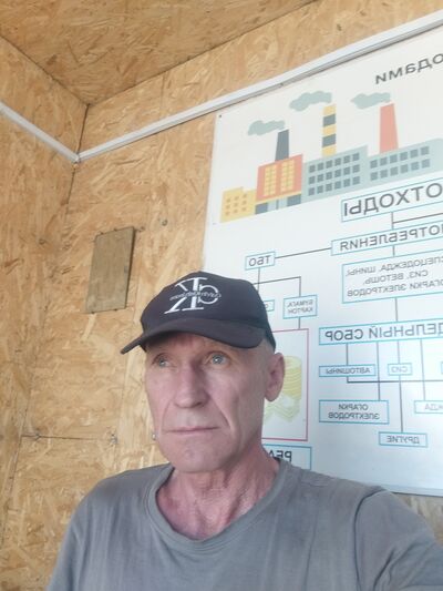  ,   Nikolai, 55 ,   c 