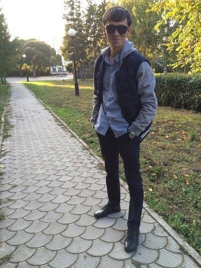  8477356  Aleksandr, 35 ,    