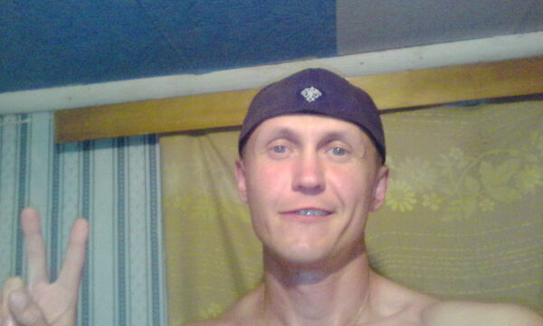  ,   Artem, 45 ,   ,   , c 