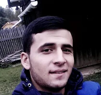  --,   Amon , 44 ,   