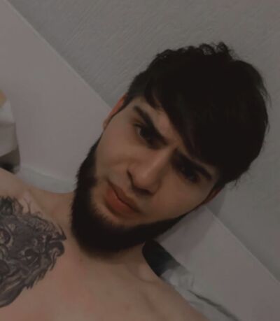  ,   Elvin, 29 ,   c 