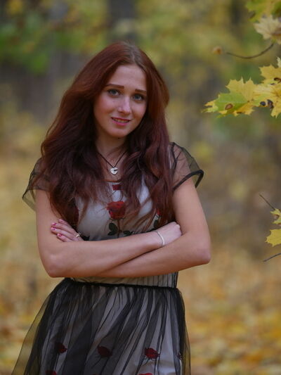Фото 26102086 девушки Катя, 19 лет, ищет знакомства в Новгороде Северском