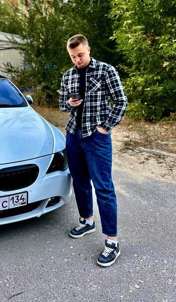  ,   Vlad, 25 ,   ,   