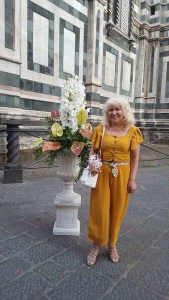  ,   Gala, 58 ,     , c 