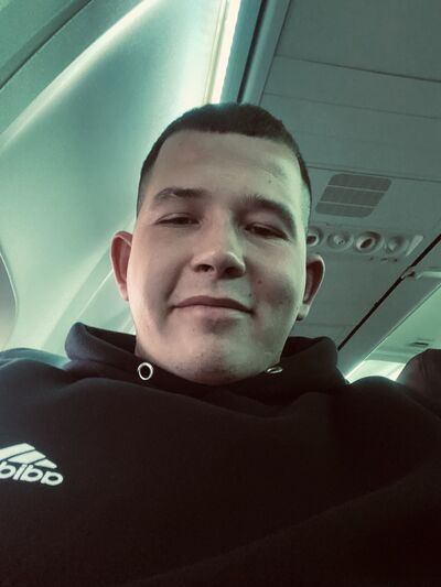  ,   David, 21 ,   ,   , c , 