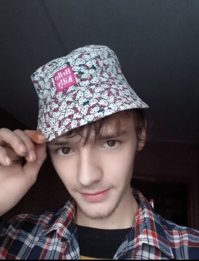  ,   WiiiW, 25 ,   ,   , c 