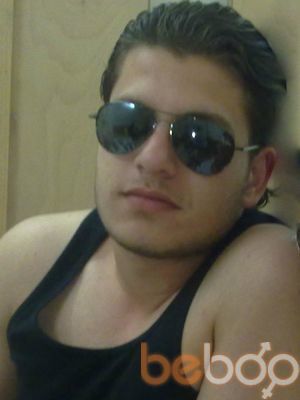  ,   Omar, 31 ,   