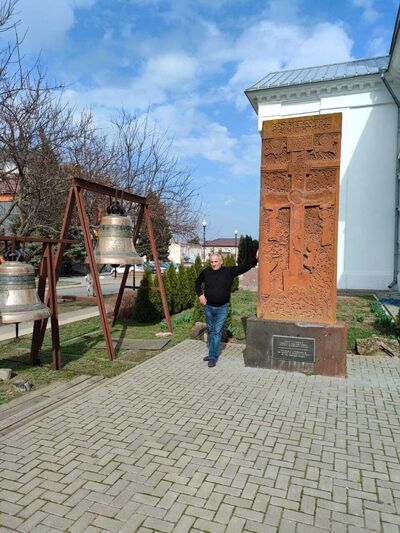  --,   , 57 ,   c 