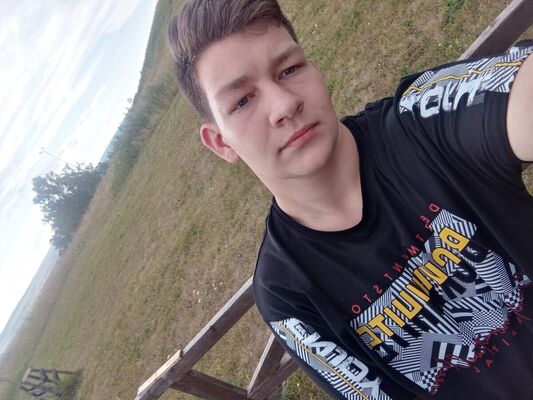  ,   Nikolay, 21 ,  