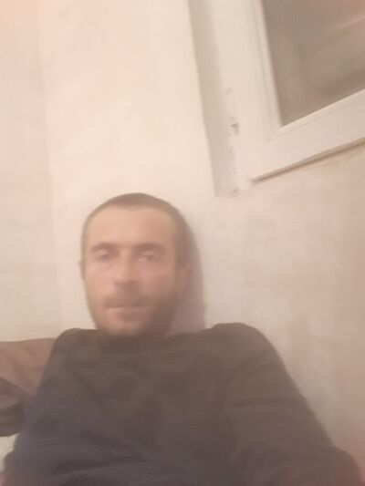  ,   Zviadi, 47 ,   ,   , c 