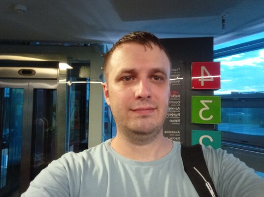  ,   Alexander, 37 ,  