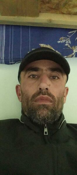  ,   Bobo, 40 ,   ,   
