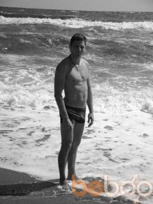  ,   Alen, 40 ,   
