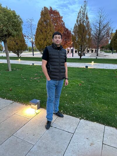  ,   Majid, 32 ,   ,   