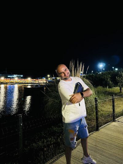  ,   Orik, 39 ,   ,   