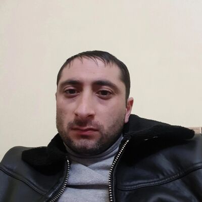  ,   Armen, 34 ,   ,   , c , 