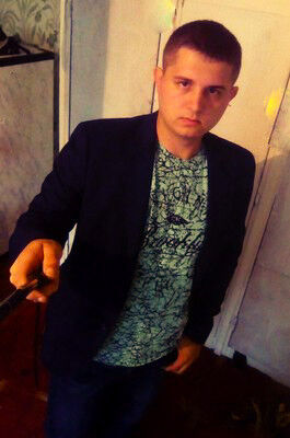 ,   Valentin, 30 ,     , c 