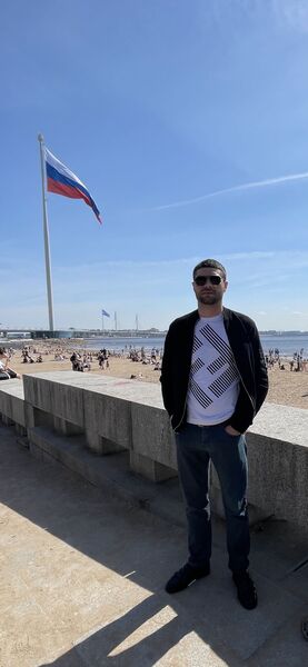  -,   Zaur, 32 ,   ,   