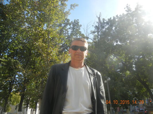  ,   Valenda, 58 ,  