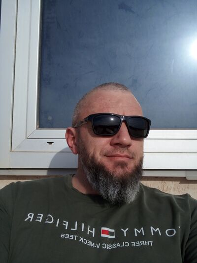  ,   Roma, 42 ,   ,   , c 