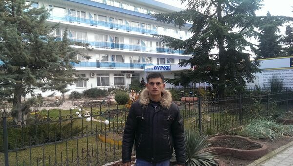  ,   Elmir, 40 ,   ,   , c 