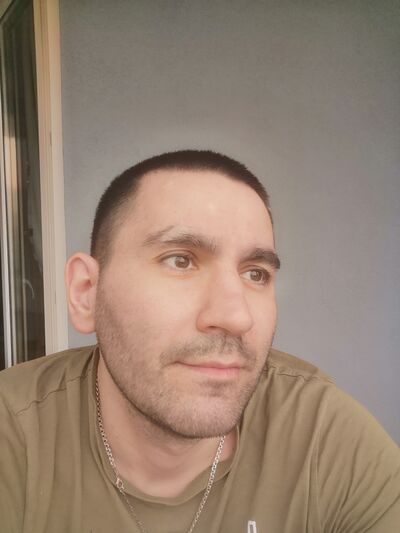  -,   Eric, 29 ,   ,   