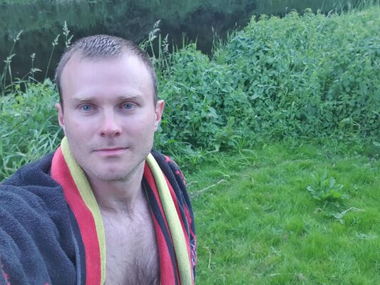  ,   Ruslan, 35 ,   ,   