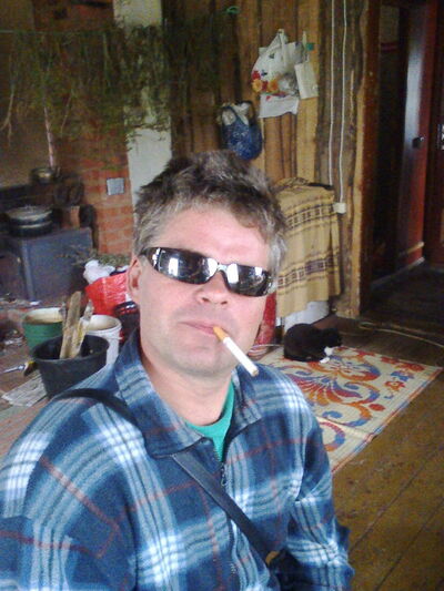 ,   Alex, 49 ,   