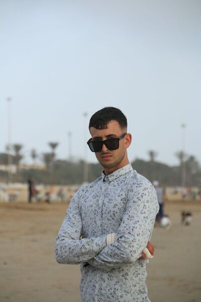  ,   Mostapha, 27 ,   ,   