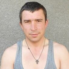  ,   Alex, 41 ,   
