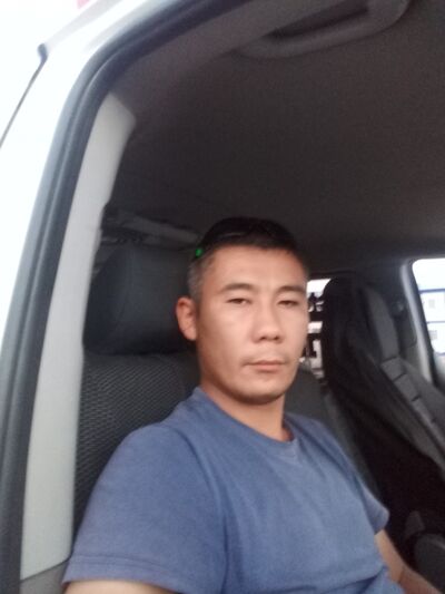  ,   Bek, 41 ,   