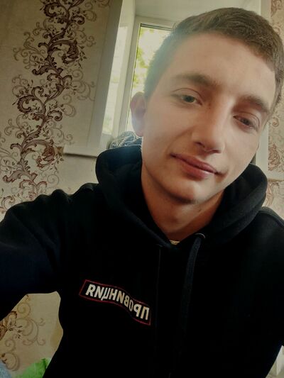  ,   Dimasik, 24 ,   ,   