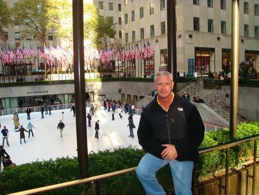  ,   Edwardzuka, 60 ,   ,   , c 